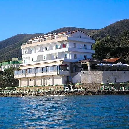 Sirena 3* Castellabate